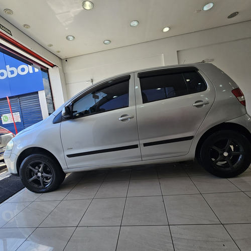 Volkswagen Fox 1.6 Plus Total Flex 5p