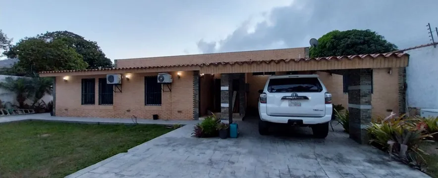 La Entrada - Naguanagua (Naguanagua) - Carabobo