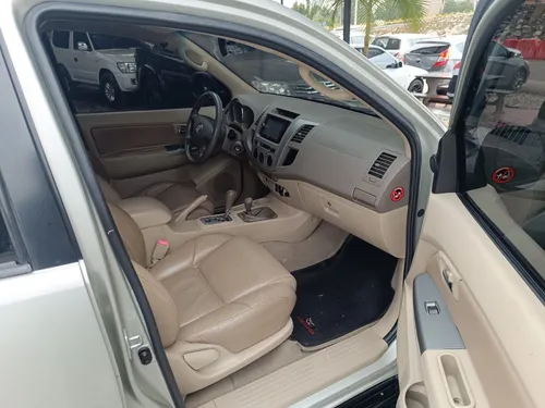 Toyota Fortuner 4.0 Sr5