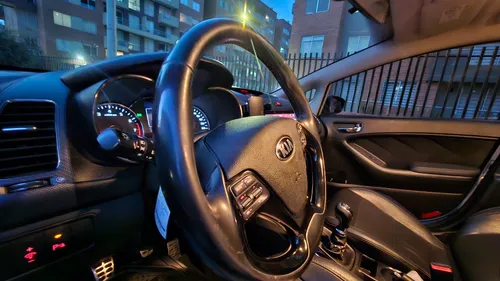 Kia CERATO PRO 1.6l