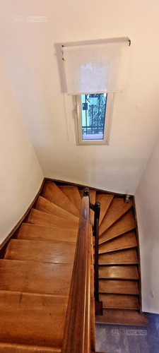 Imagen 18 de 30 de Chalet 7 Ambientes En Venta - Mart.-vias/santa Fe.-