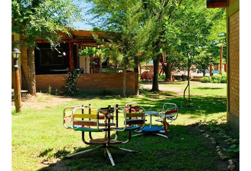 Complejo De Cabañas En Nono