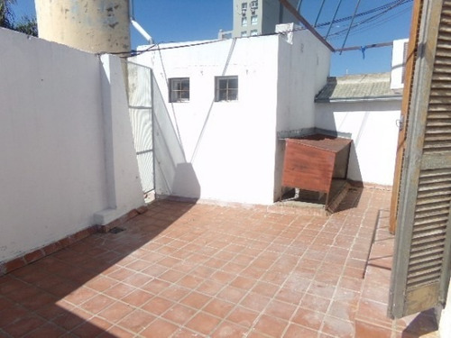 Imagen 20 de 30 de Local Comercial Sobre Av. Freyre Con Departamento, Santa Fe Ciudad