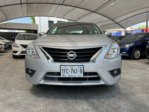 Nissan Versa 1.6 Exclusive At