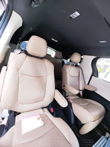 Toyota Sienna 3.5 Limited At