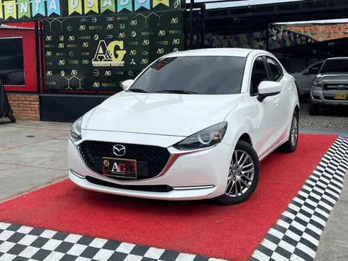 Mazda 2 GRAND TOURING LX 1.5 AT