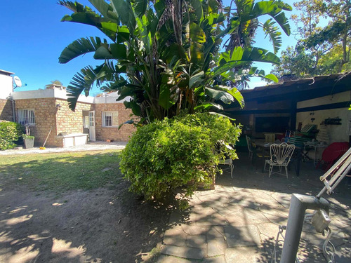 Imagen 19 de 19 de Venta Casa Carrasco 3 Dormitorios 1 Planta Jardín