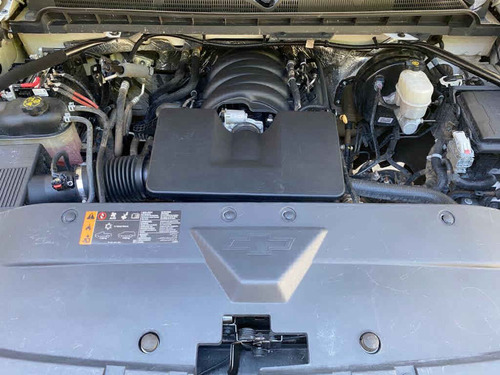 Imagen 8 de 8 de Chevrolet Silverado 2017 2p Cab Regular V6/4.3 Aut A/a Cd