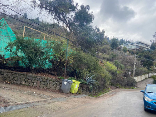Hermoso Terreno En Lo Curro Vitacura (63870)