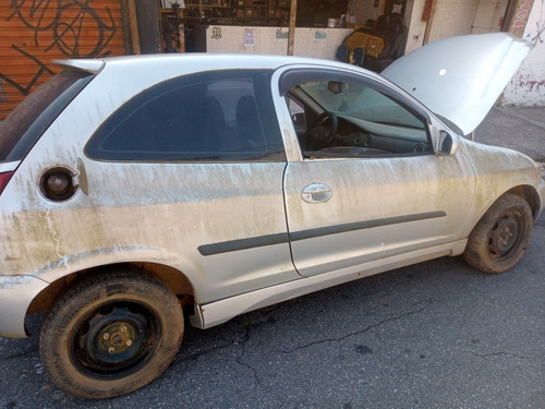 Imagem 4 de 8 de Sucata////peças/// Celta 1.0 Flex 8v (detran)