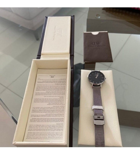 Reloj Daniel Wellington Plata