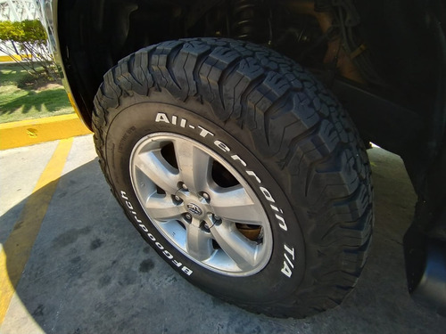 Imagen 13 de 14 de Toyota Fortuner 4x4