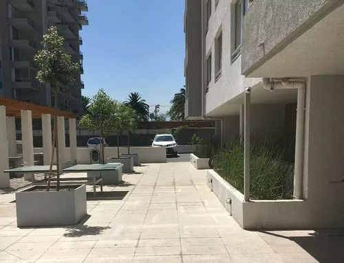 Se Vende Depto 2d+e/ Lazo 1481 /metro Lo Vial/san Miguel
