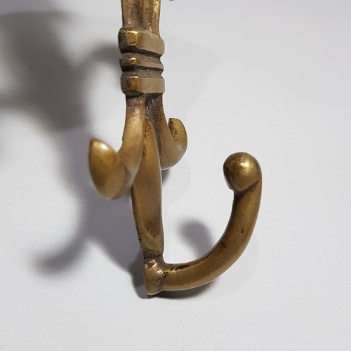 Imagen 7 de 8 de Antigua Percha Bronce Flor De Liz Para Baño Mag 60140