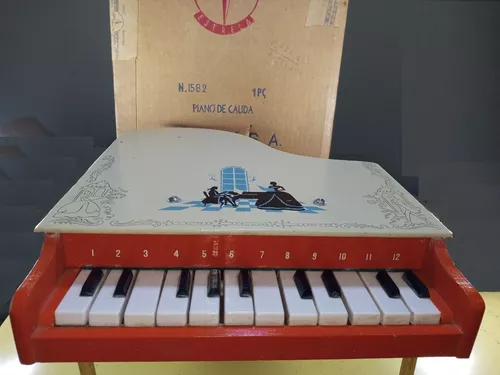 Piano Antigo Infantil Da Estrela