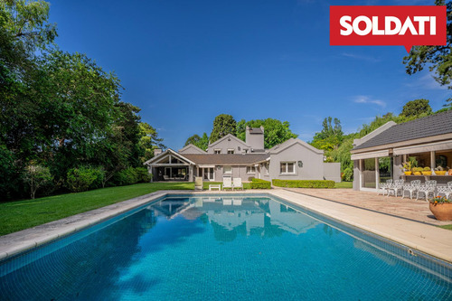 Highland Park Cc, Alberti, Venta De Casa Lote 2800 Metros