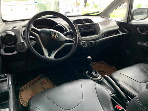 Imagem 3 de 11 de Honda Fit 2009 1.4 Lx Flex 5p