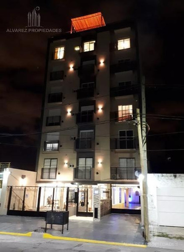 Imagen 2 de 15 de Departamento - Moron