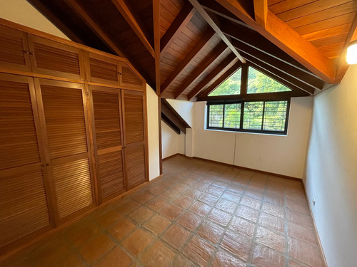 Imagen 15 de 16 de Vendo Casa 430m2 5h/5b/4p Oripoto