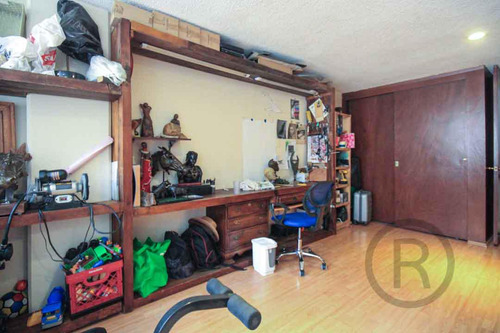 Departamento En Venta En La Del Valle