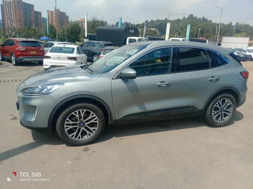 Ford Escape SCAPE TITANIUM 2.500 CC 4X4