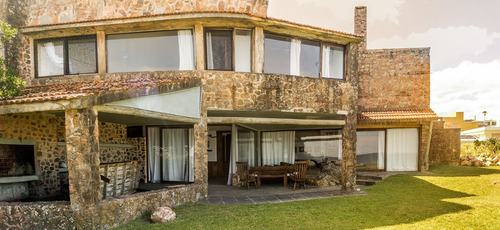 Imagen 1 de 29 de Casa En Venta De 4 Dormitorios En La Barra (ref: Lij-3784)