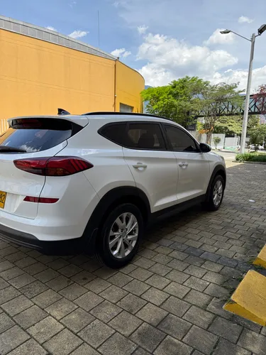 Hyundai Tucson 2.0 Premium 4X2 At
