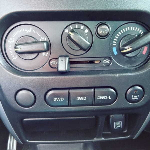 Imagem 8 de 9 de Suzuki Jimny 4work-off 2016