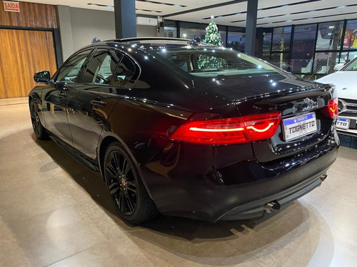 Jaguar Xe R-sport 2.0 Turbo 2016