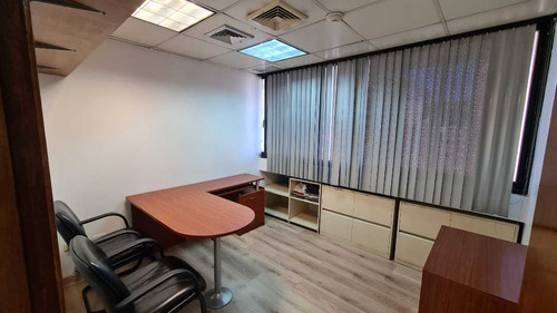 Imagen 9 de 20 de En Alquiler Oficina Amoblada Av Romulo Gallegos 127m2 Oportunidad