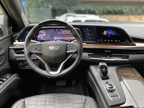 Cadillac Escalade 600d
