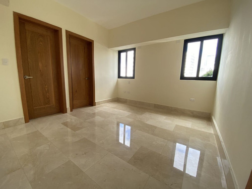Exclusivo Apartamento En Venta En Naco Con Vista Al Mar