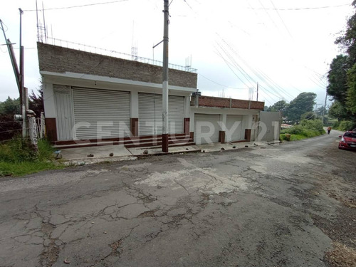 Se Vende Casa Con 4 Locales Comerciales En Huitzilac Morelos