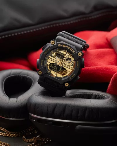 ⌚Reloj Casio G-Shock de hombre negro y esfera dorada, GA-900AG-1AER.