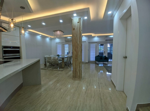 Imagen 18 de 26 de Lujoso Y Moderno Town House En Villas De San Diego Country Club Atth-ar Rc