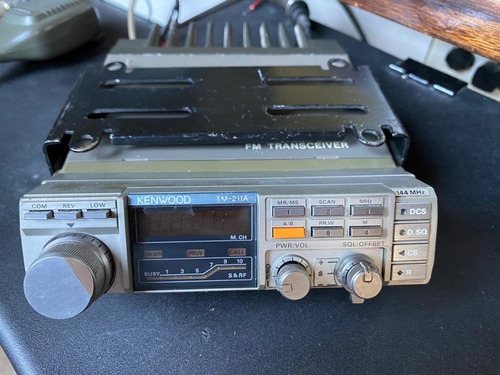 Imagen 3 de 6 de Tranceptor Móvil Kenwood Tm-211