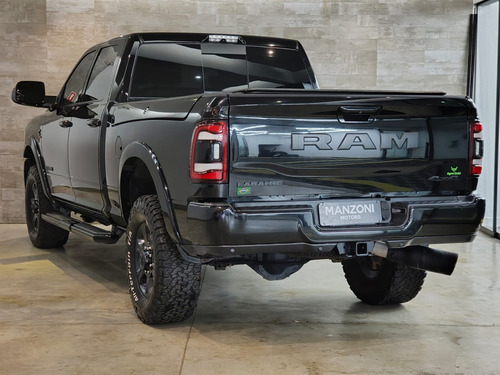 RAM Ram 2500 6.7 Laramie Night Edition Cab. Dupla 4x4 Aut. 4p
