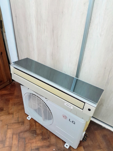 Aire Acondicionado Lg Art Cool 3000 No Funciona El Compresor Espejo Gris (Usado)