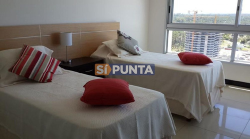 Imagen 12 de 18 de Apartamento En Venta 3 Dormitorios