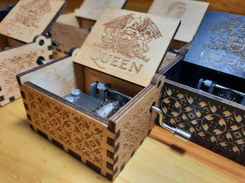 Imagen 2 de 10 de Caja Musical Queen Freddie Mercury Bohemian Rhapsody