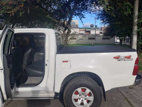 Toyota Hilux 3.0 Srv 163 hp