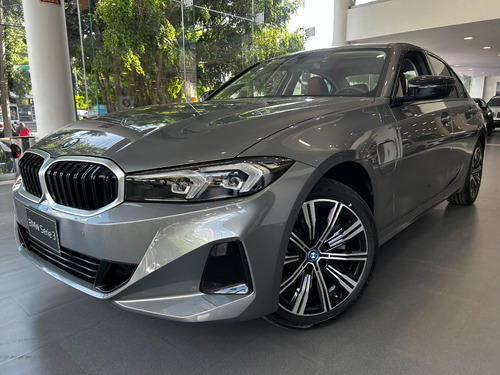 Bmw 330e Hibrido 2024 Phev Sport Turbo Sedan