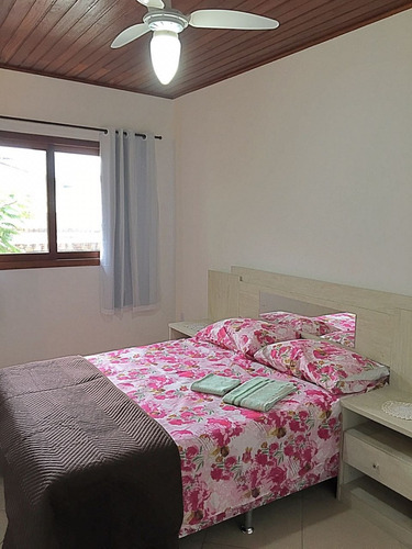 Aluguel Temporada Praia Ingleses-florianópolis-duplex 2 Dorm- 2smart Tv Com Filmes De 5 Telecines E Amazon Video-split-wifi