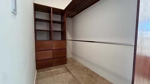 Casa En Venta Merida, Temozon Norte En Privada, Entrega Inmediata.