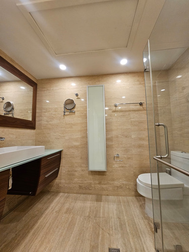 Alquiler De Apartamento De Lujo En Campo Alegre
