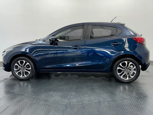 Imagen 6 de 23 de Mazda 2 Hatchback 2017