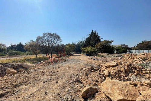Increíble Terreno En Venta - San Bartolomé Coatepec