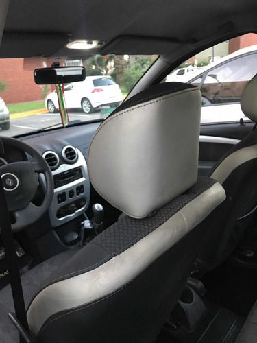 Renault Sandero Stepway 1.6 Confort 105cv 2010
