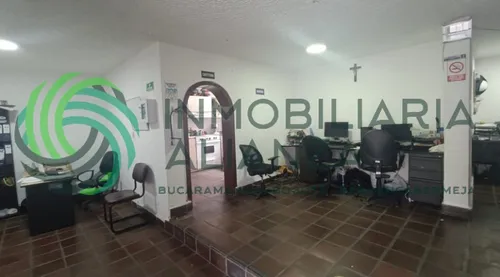 Casa En Venta En El Prado. Cod V61499