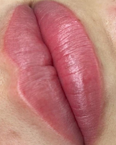 Imagen 2 de 4 de Micropigmentacion Labial